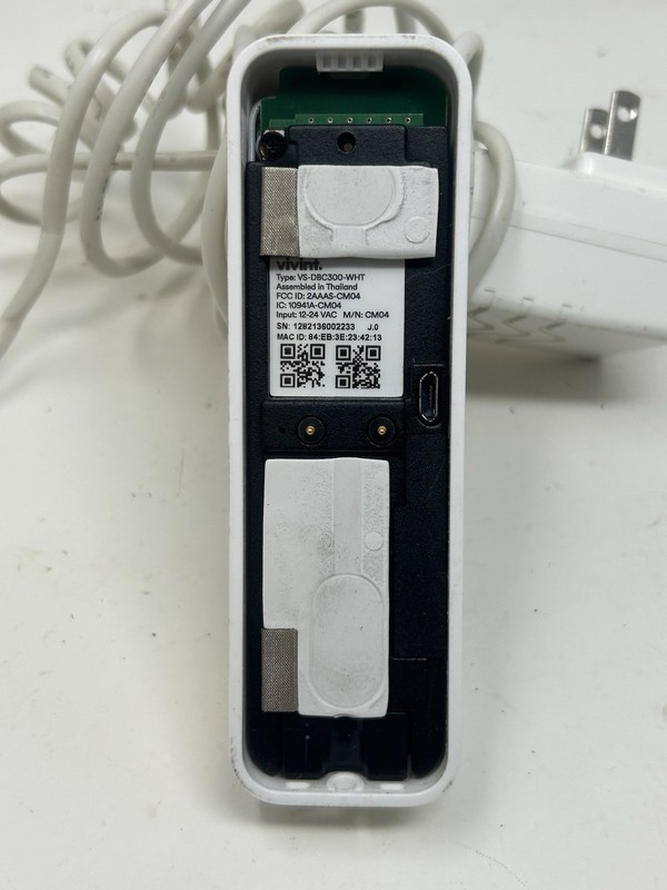 Vivint Doorbell Camera Pro (VS-DBC300-WHT ) UNTESTED gallery