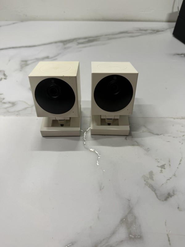 2WYZE Cam Outdoor Add-on Camera, 1080p HD Indoor/Outdoor WVOD1 (NO CHARGER)