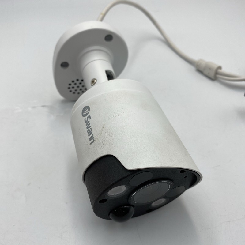 *Swann PRO-4KMSFB 4K Ultra HD Thermal Sensing Spotlight DVR Please Read gallery