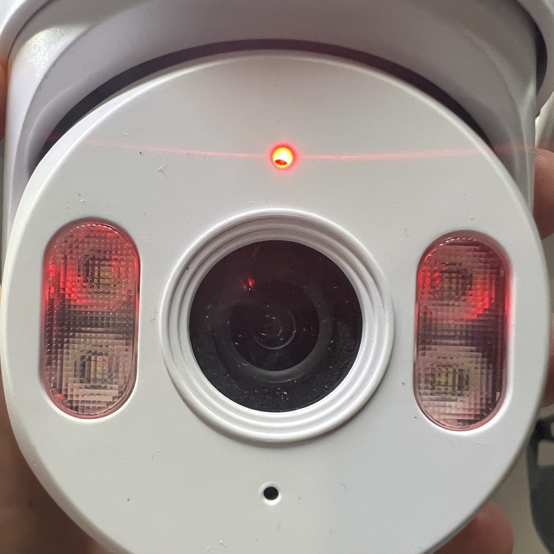 Blurams S20C Omni Outdoor Security Camera 2K WiFi Pan Tilt Weatherproof White gallery