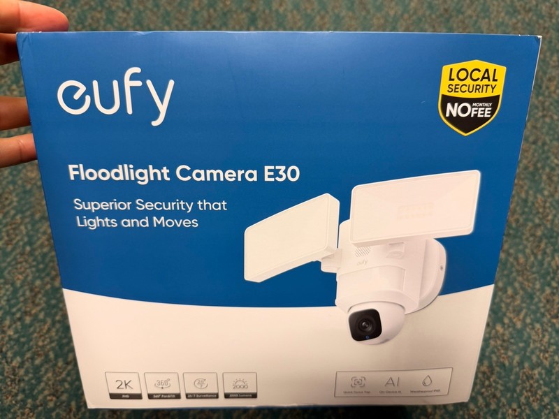 eufy Floodlight Camera E30 Outdoor Security Cam 2K 360°PTZ Alert AI Detect&Track