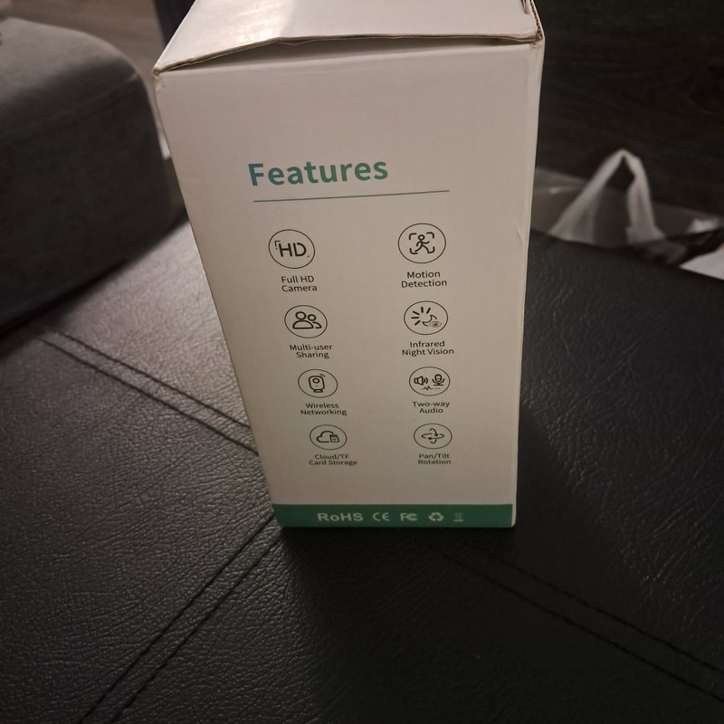 Cloarks Pan-tilt IP Camera**OPEN BOX SPECIAL** gallery