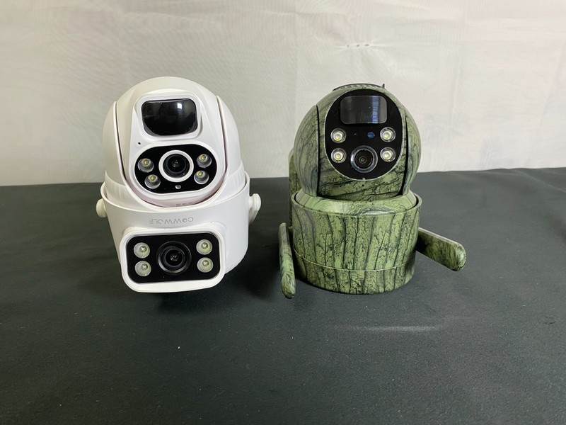 CowWolf AG2 ZC-YT05 Battery/Solar Powered 4G LTE Pan Tilt Security Camera Pack 2 gallery