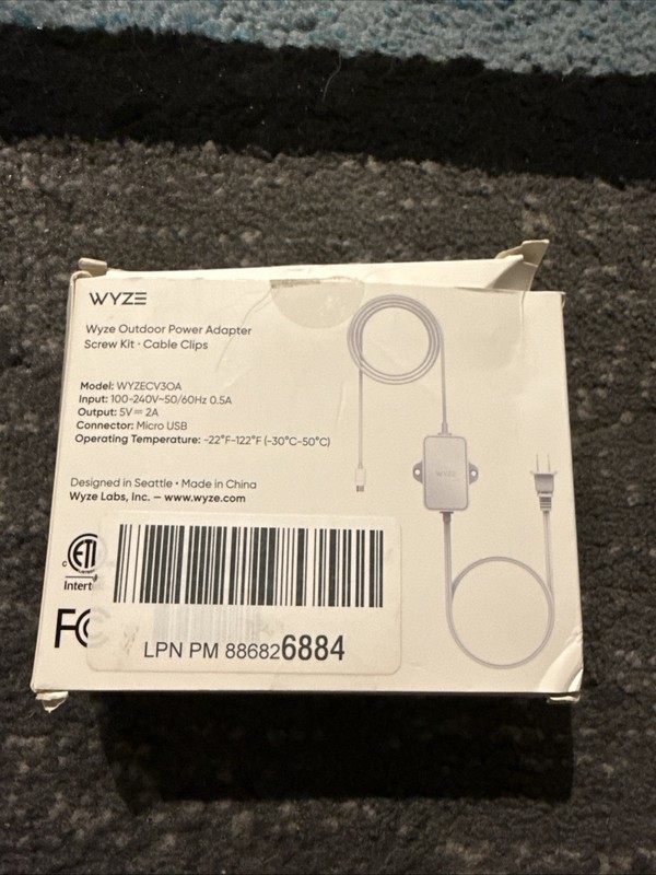 Wyze Outdoor Power Adapter Micro USB Model WYZECV30A Brand New In Box gallery