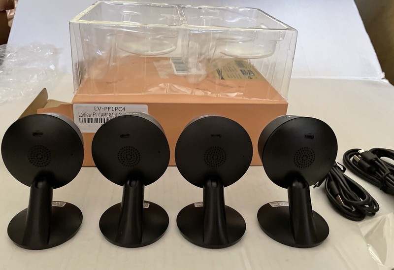 WiFi Security 1080P HD Cameras, Missing 2 Chargers gallery