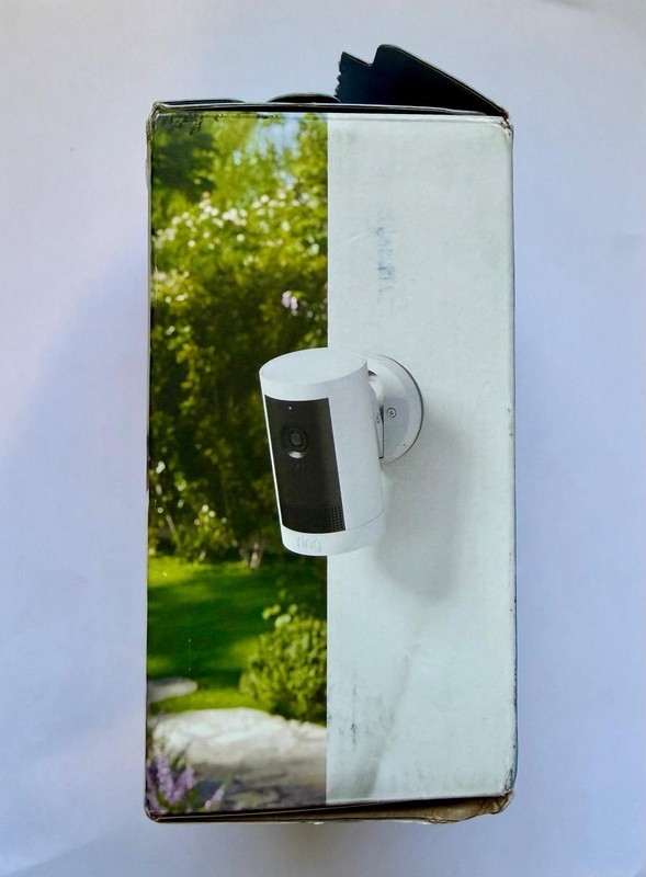 Ring Outdoor Cam Plus Battery Outdoor Security Camera 2K WiFi Open Box gallery