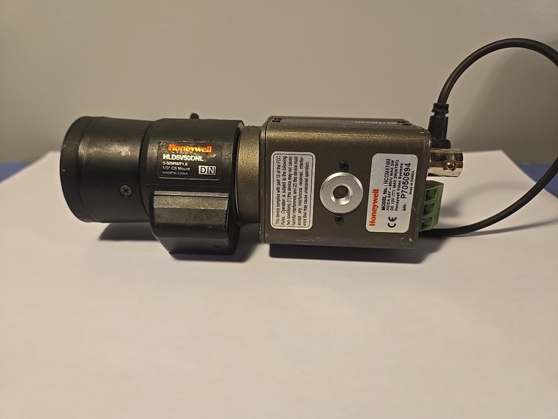UNTESTED/AS-IS Honeywell HCC474M Security Color Camera W/5-50mm 470TVL OSD