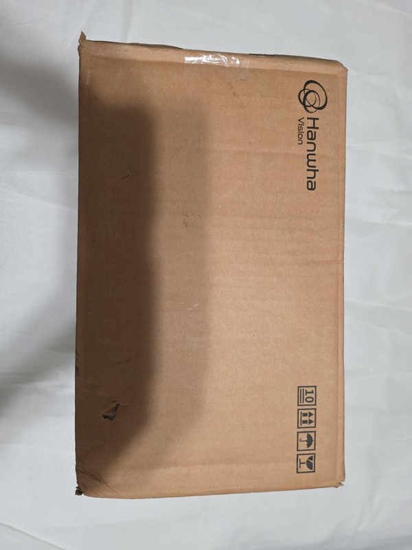 Hanwha Techwin 2MP / 5MP X 4, PNM-9002VQ gallery