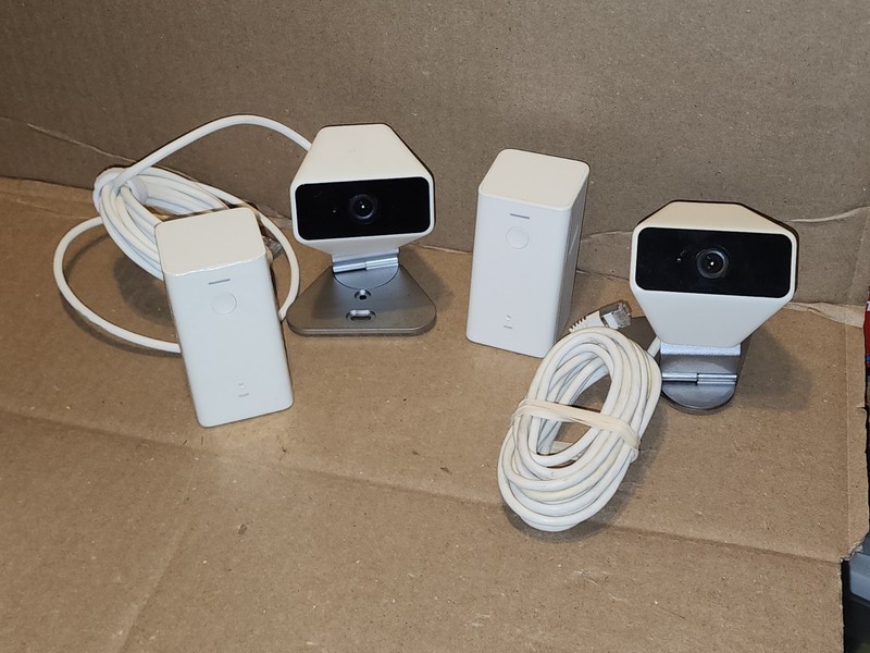 Lot of 2 Xfinity XCAM2 HD Indoor/Outdoor Security Camera SCHC2AEW + Power Supply gallery