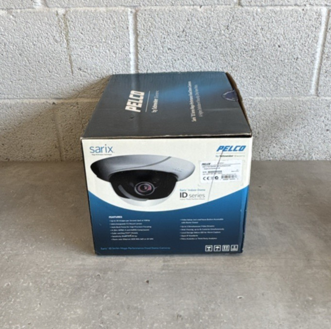 New Open Box – Pelco Sarix ID10C8-1 Indoor Dome Camera 2.8–8mm Lens
