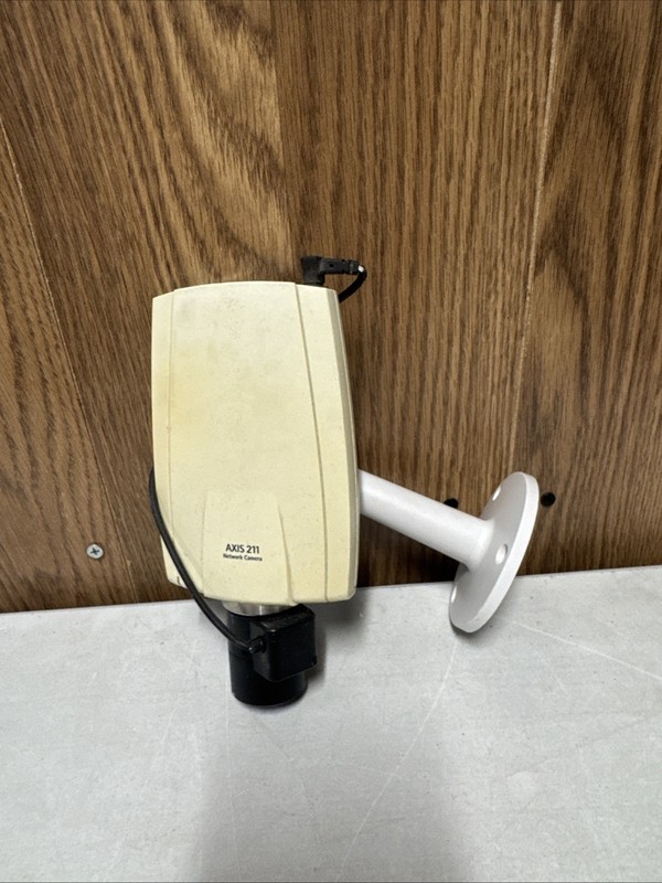 AXIS 211 Network Camera w/ Tamron 3–8mm Lens PoE Ethernet – Used gallery