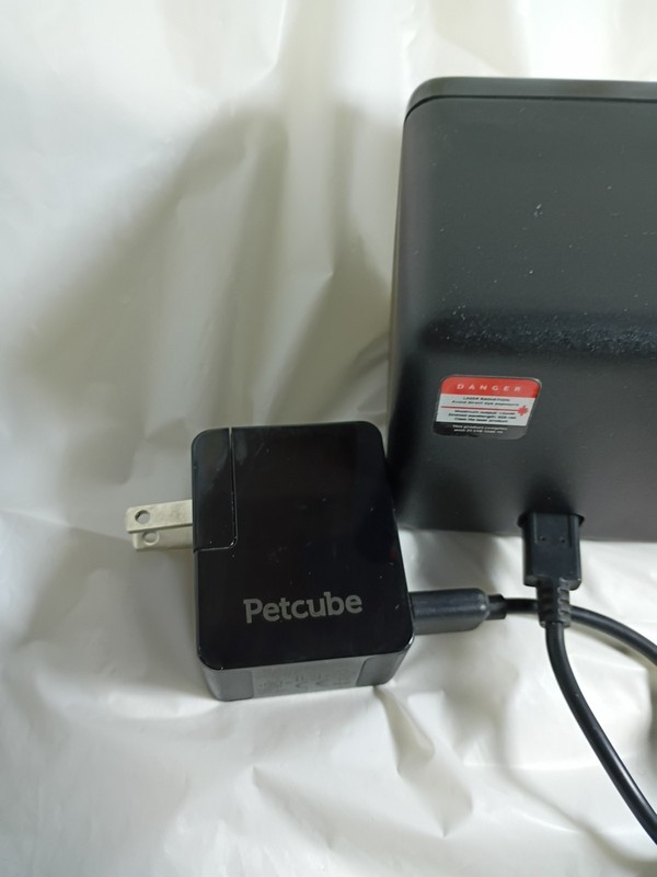 Petcube Play Indoor 1080p WiFi Pet Camera Laser Toy PP211NV5L Tested gallery