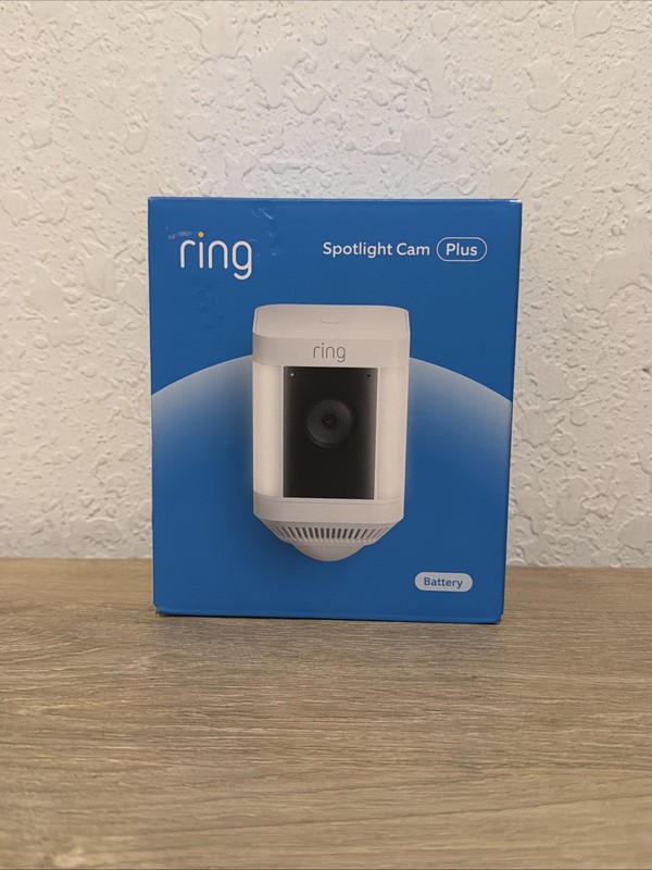 Ring Spotlight Cam Plus, Battery – White