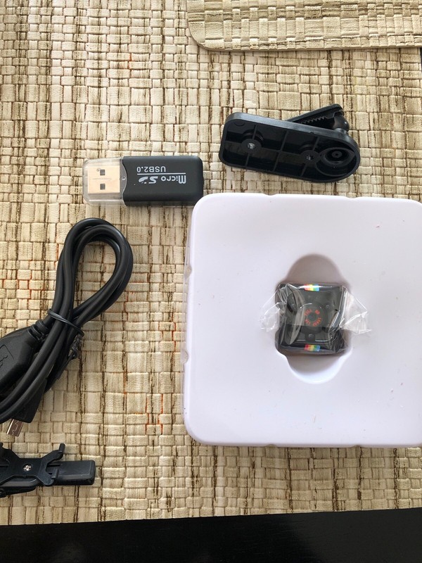 Mini camera E-SQ11