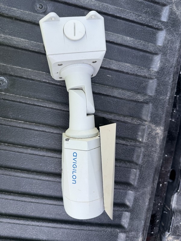 Avigilon 3.0C-H4A-BO1-IR-B — Outdoor Camera CCTV Security with Night Vision gallery