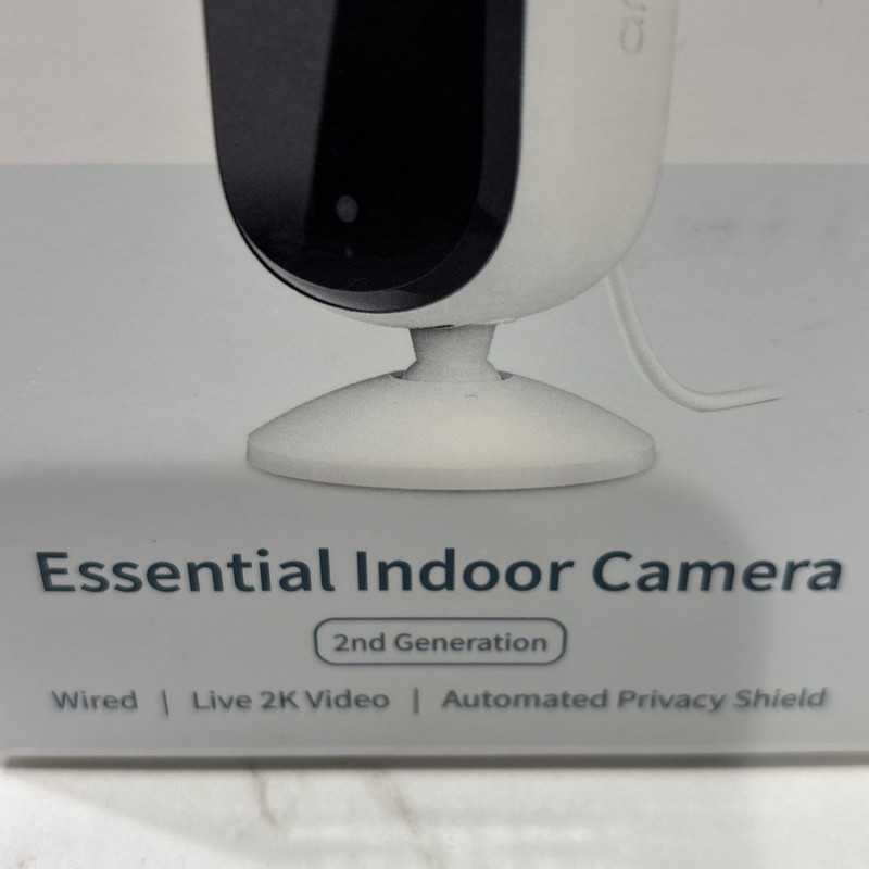 Arlo Essential Indoor Camera 2nd Generation White VMC3060-100NAS gallery