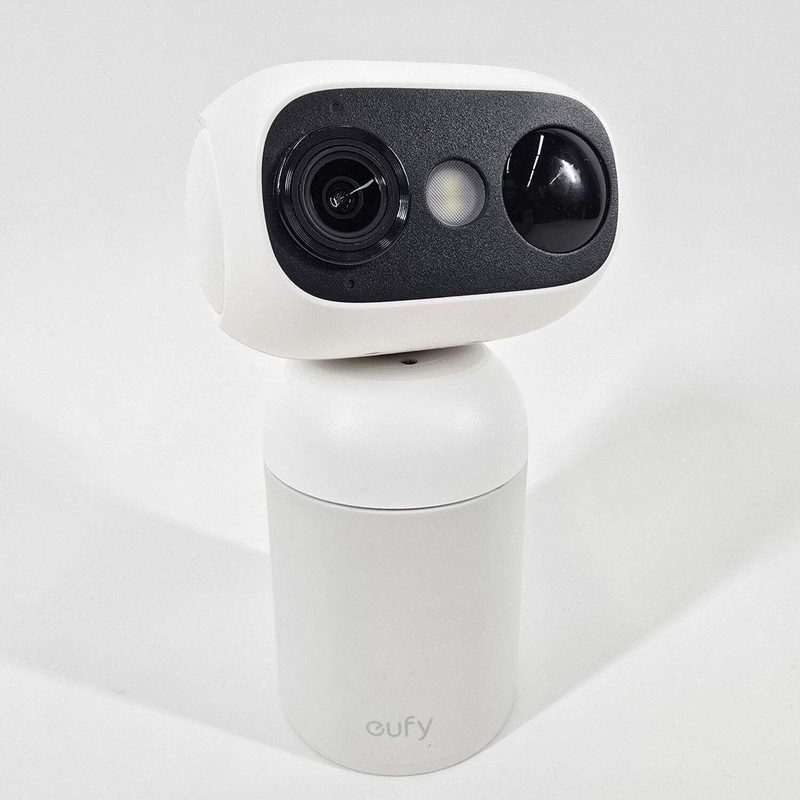 Eufy eufyCam c38 Turret Security Camera T8115 Night Vision Bundle