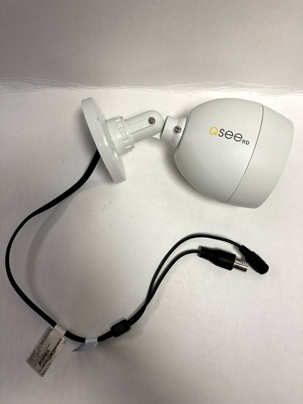 Q See Model QCA8081B Camera gallery