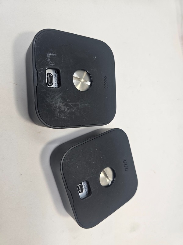 Lot of 2 Blink Outdoor 3rd Gen Security Camera Black BCM00401U For Parts Only gallery