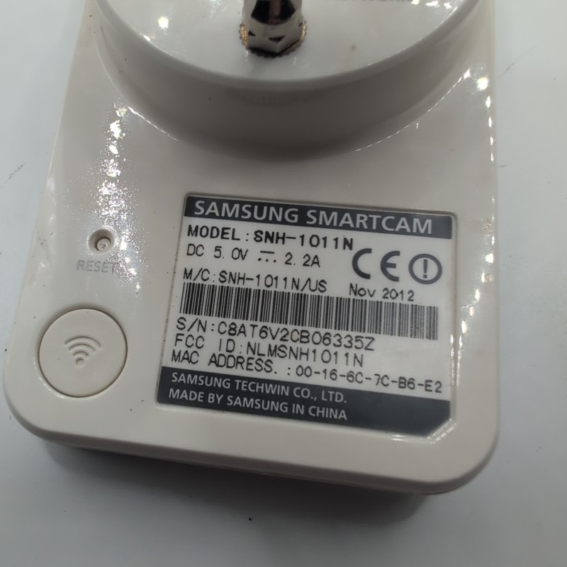 Samsung SmartCam SNH-1011N Indoor Security Cameras Lot of 2 w/ Power Adapters gallery