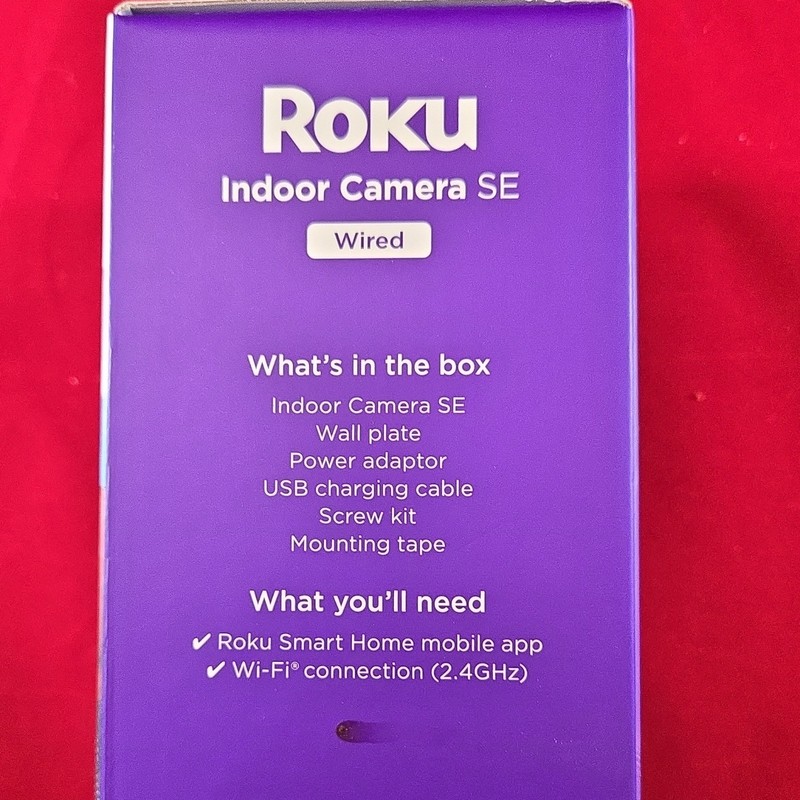 Roku Indoor Camera SE 1080p Wi-Fi White, Motion/Sound Detect, Color Night, 2-Way gallery