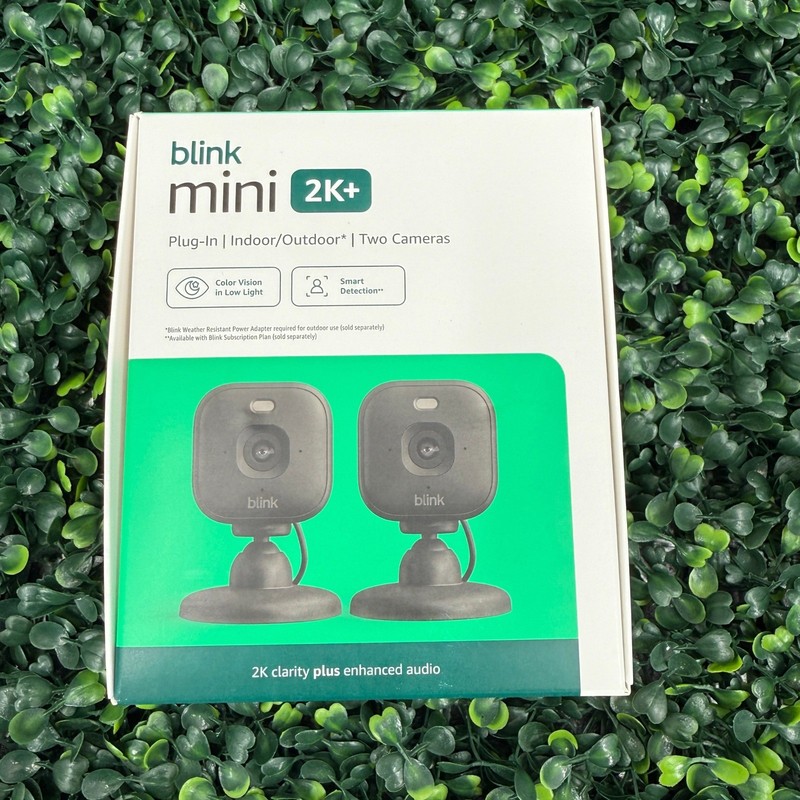 Blink Mini 2K+ Plug-In Indoor Outdoor Smart Security Camera 2-Pack Black New