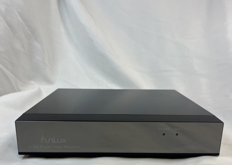 FunLux DVR Bundle ZMD-CBH-BUS23NM H-264 960H w/ 2 ZMODO Dome Cameras gallery
