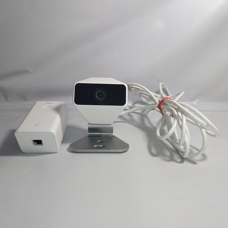 Xfinity XCAM2 SCHC2AEW HD Indoor Outdoor Camera w/ XW4 Adapter – Tested & Ready