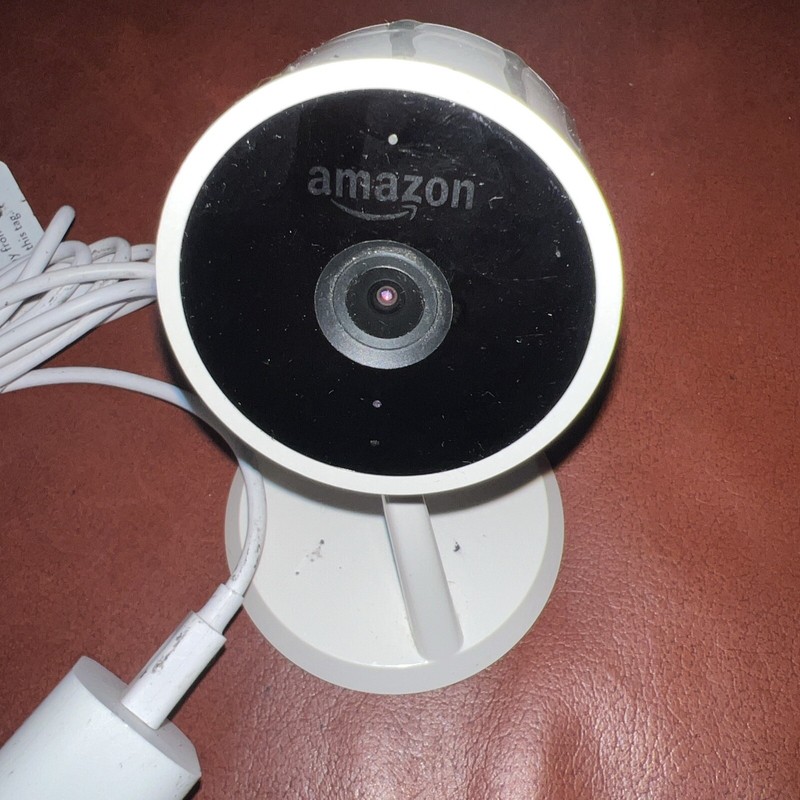 Amazon Cloud Cam Indoor Security Camera works with Alexa White See Descript gallery