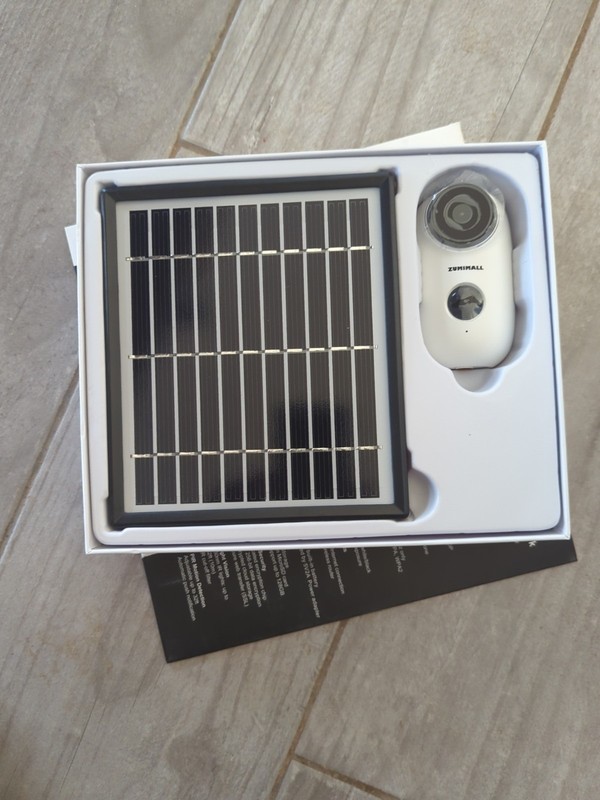 NEW! Zumimall ZM-WFA3K Outdoor Security Camera 1080P Wireless With Solar Panel