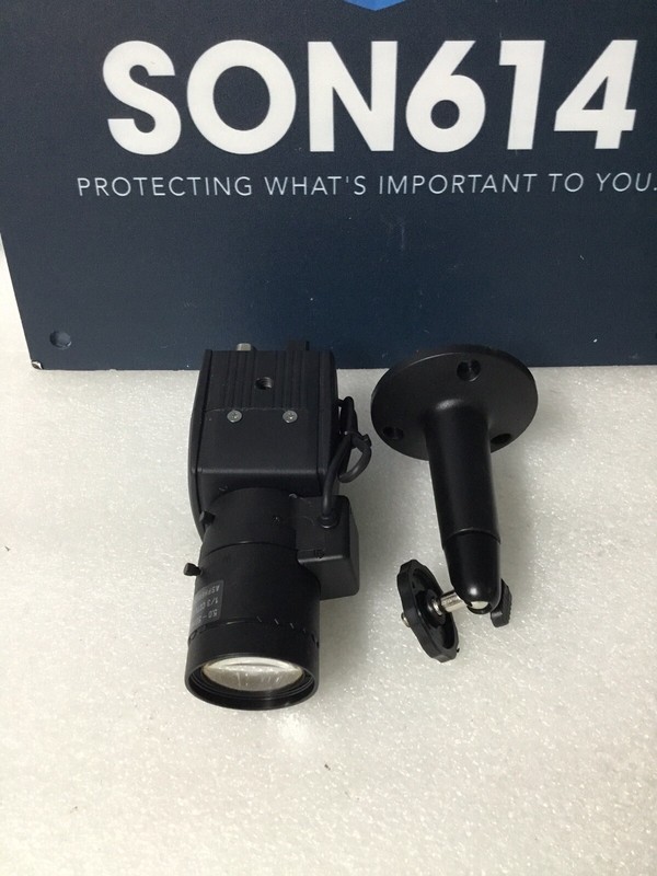 Pelco CCC1390H-6 Security Color Camera W/ 530TVL 5-50mm WDR OSD + Bracket Tested gallery
