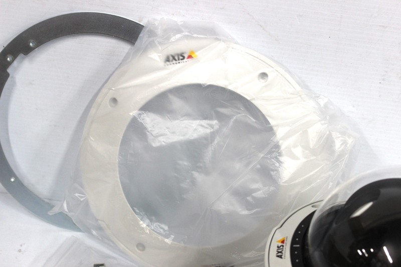 Axis Q6035, 60 HZ PTZ, Indoors Dome Network Camera gallery