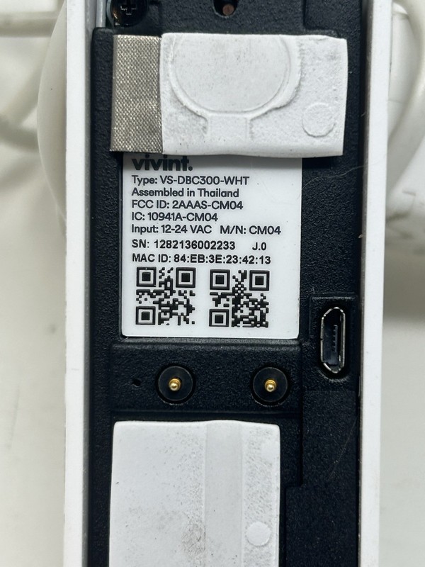 Vivint Doorbell Camera Pro (VS-DBC300-WHT ) UNTESTED gallery