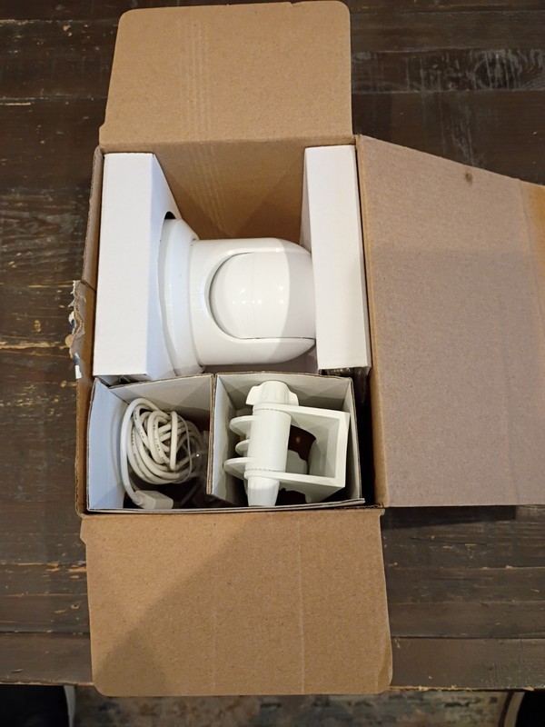 Amcrest IP2M841W Security Camera - Tested Working gallery