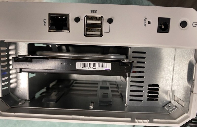 ISEE-WOCAM 5 wired wireless IP Camera And hard drive with Power Supply Used gallery