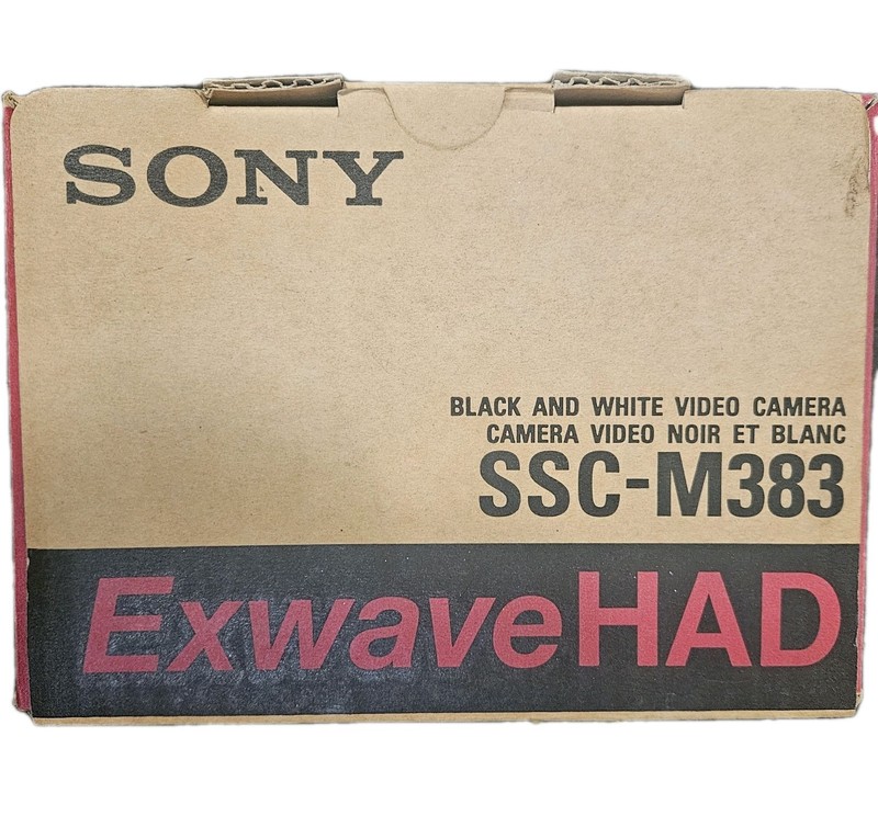 Sony Ssc-m383 B&W Security Camera W/FujiNon Varifocal Cctv Lens, Housing,bracket gallery