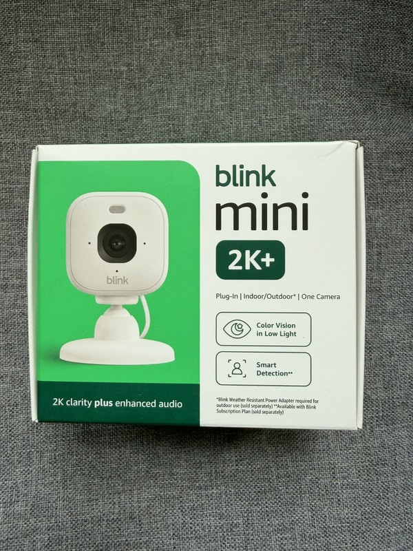 Blink Mini 2K+ (newest model) Plug-in Home & Pet Security Camera (White) NEW