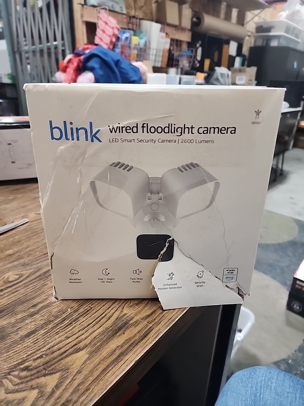 Blink Outdoor Floodlight Wired 1080p Security Camera with Motion Detection White gallery