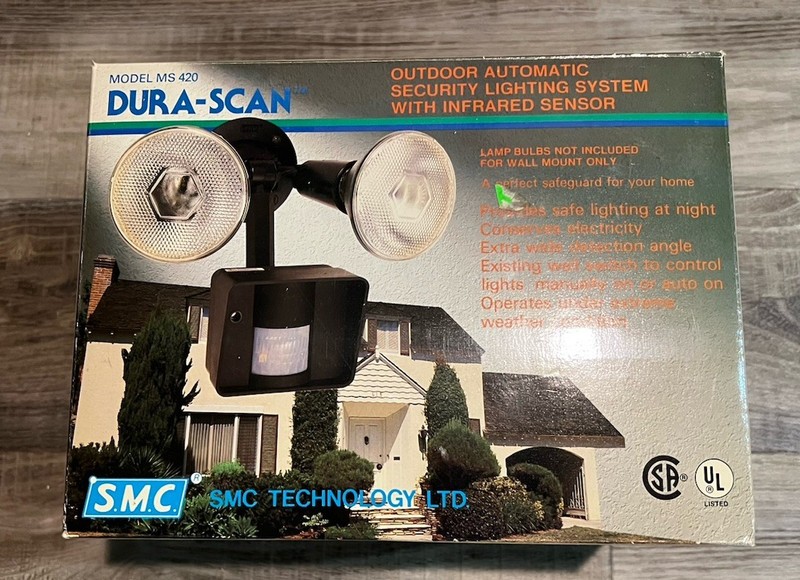 DURA-SCAN MS 420 Security Lighting System-New In Box