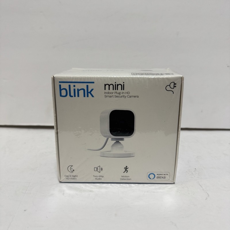 Blink Mini Indoor Plug-In Live HD Smart Security Camera (New in Box)