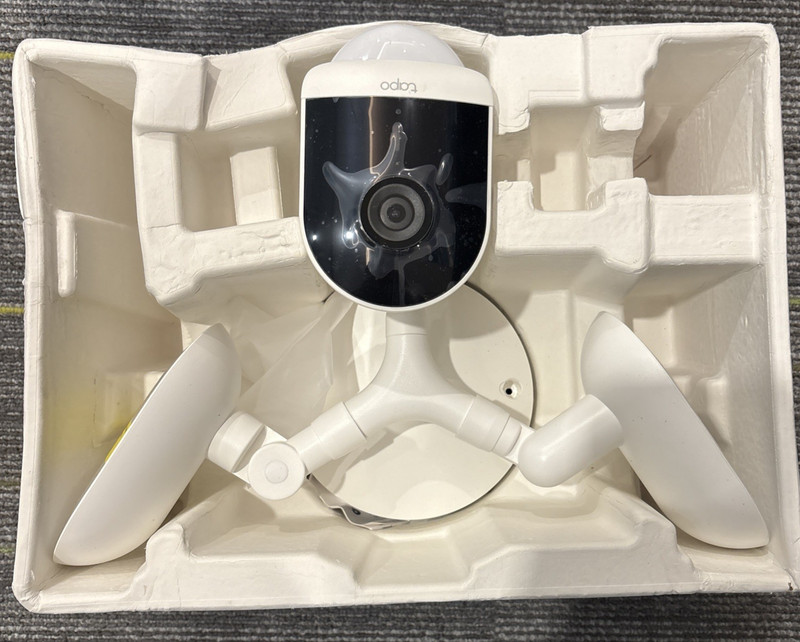 TP-Link Tapo C720 2K Floodlight Camera Outdoor Surveillance Wired gallery