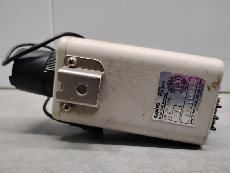 SANYO VBC 3524 B/W CCD Camera 24v AC 60hz gallery