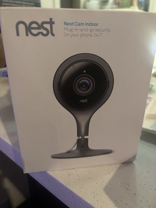 Nest Cam Indoor 1st generation unused open box