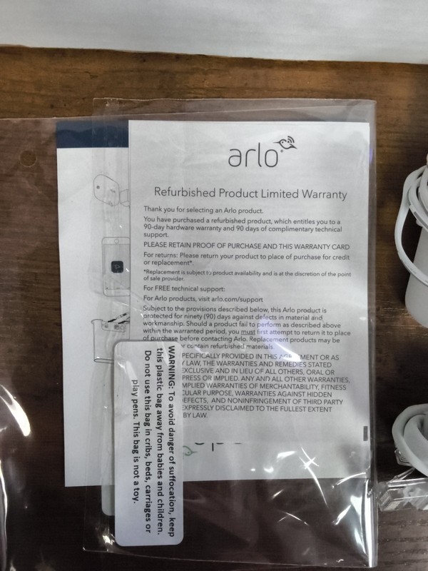 £Arlo Ultra 4K UHD Security 3 Camera System In/Outdoor VMS5340-100NAR (D2) gallery