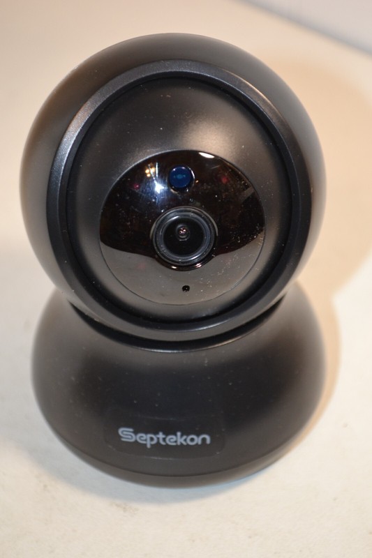 Septekon Wi-Fi Indoor Security Camera H40I Black Ultra HD gallery