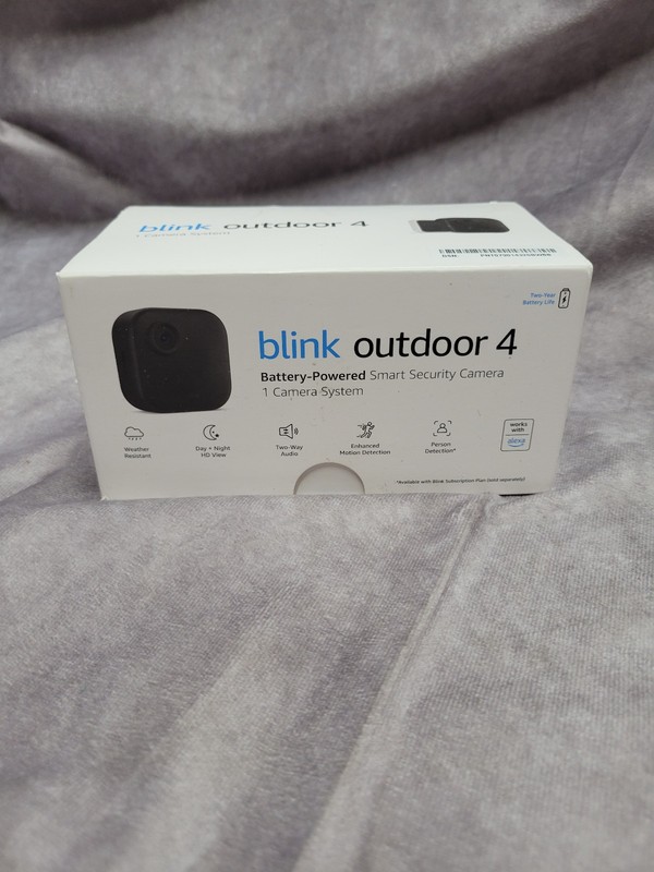 Blink Outdoor 4 Wireless 2k Camera Security System with Sync Module New in Box