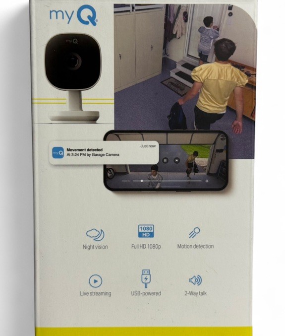 New myQ Smart Garage / Indoor HD 1080p Wi-Fi Security Camera sealed gallery