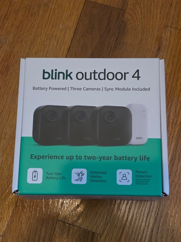 Blink Outdoor 4 1080p Wi-Fi Outdoor 3-Camera Security System – Black