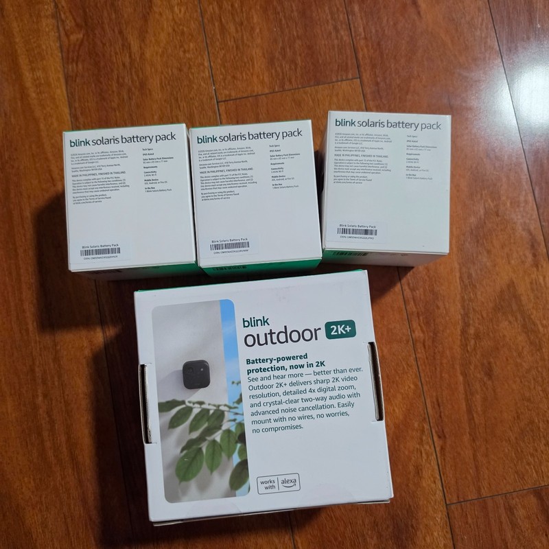 BLINK OUTDOOR 2K+ WIRELESS CAMERA-3 CAMERA Kit with 3 Blink Solaris Battery Pack gallery