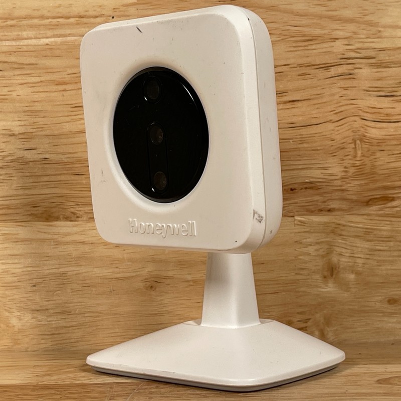 Honeywell IPCAM-WL White Wireless HD Indoor Low-Light IP Network Security Camera